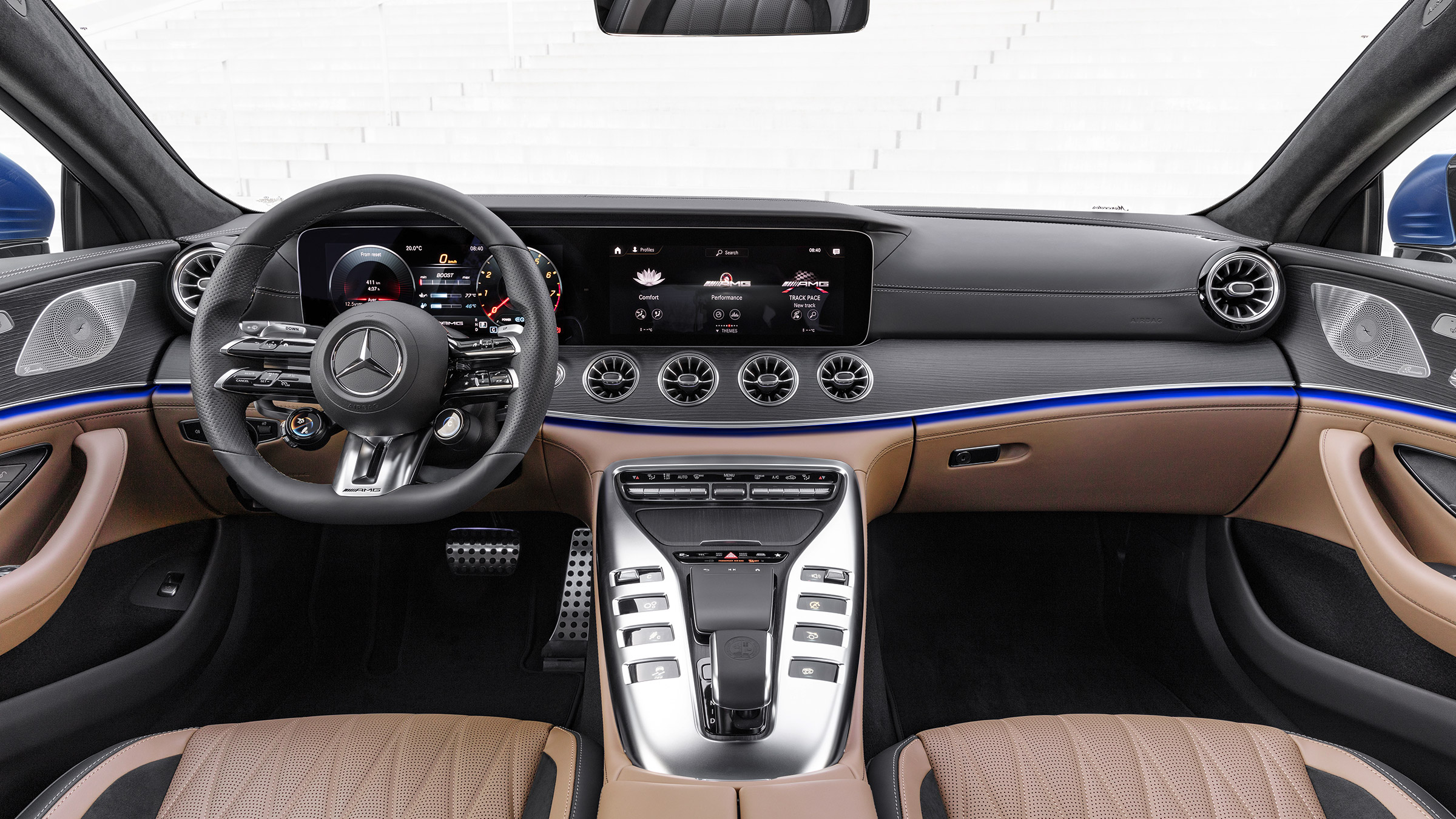 Mercedes-AMG GT43 MY22 – dash