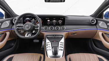 Mercedes-AMG GT43 MY22 – dash