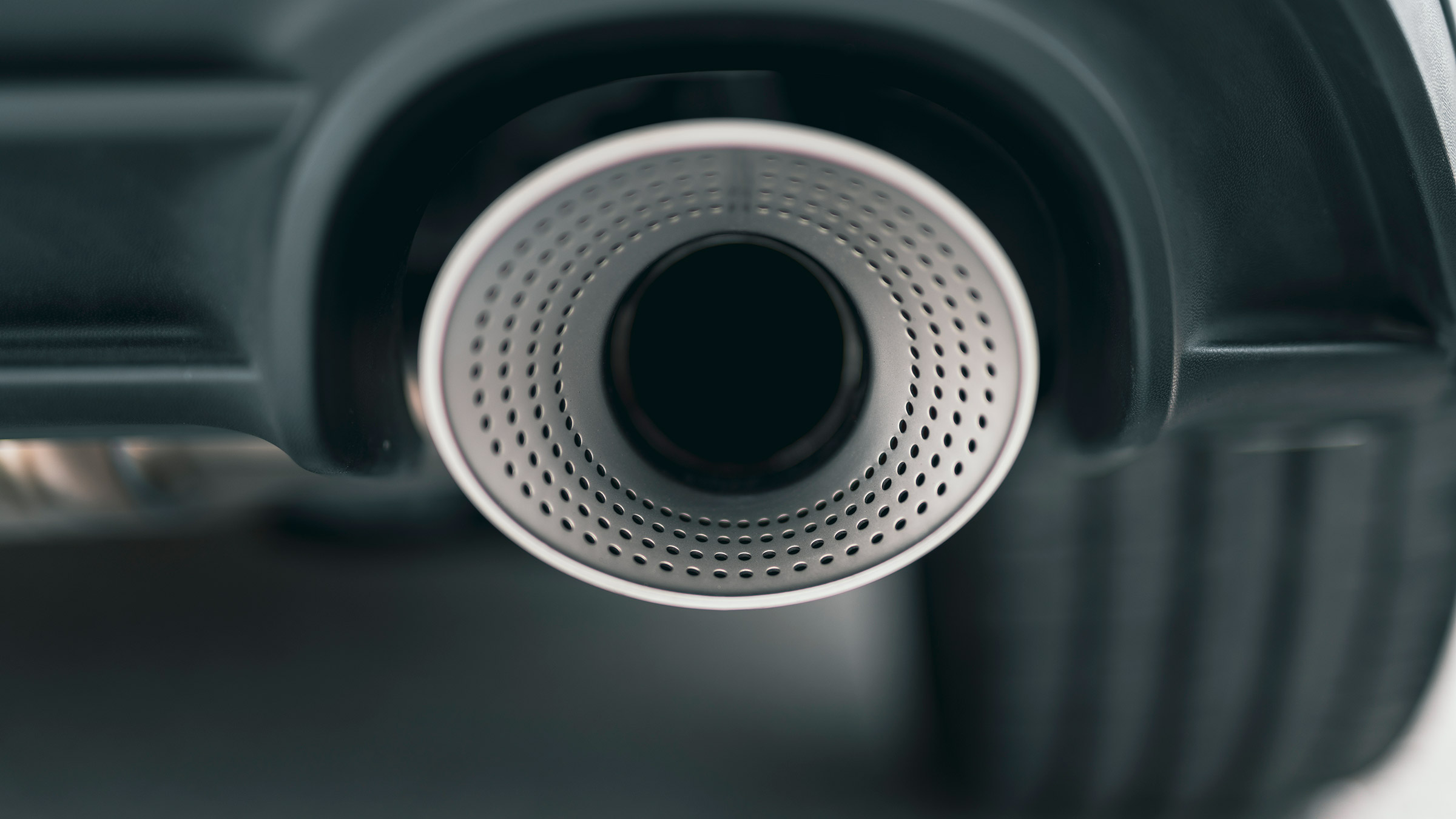 Volkswagen Golf GTI Clubsport 45 – exhaust pipe