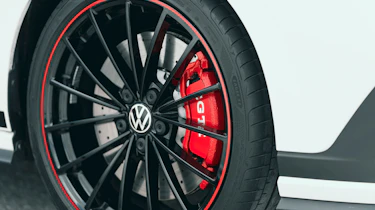 Volkswagen Golf GTI Clubsport 45 – wheels
