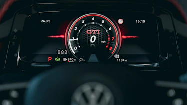 Volkswagen Golf GTI Clubsport 45 – display