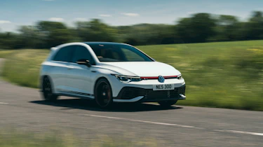 Volkswagen Golf GTI Clubsport 45 – front blur
