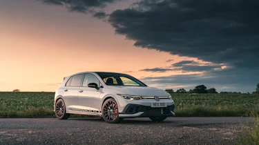 Volkswagen Golf GTI Clubsport 45 – static front