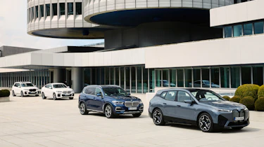 BMW iX