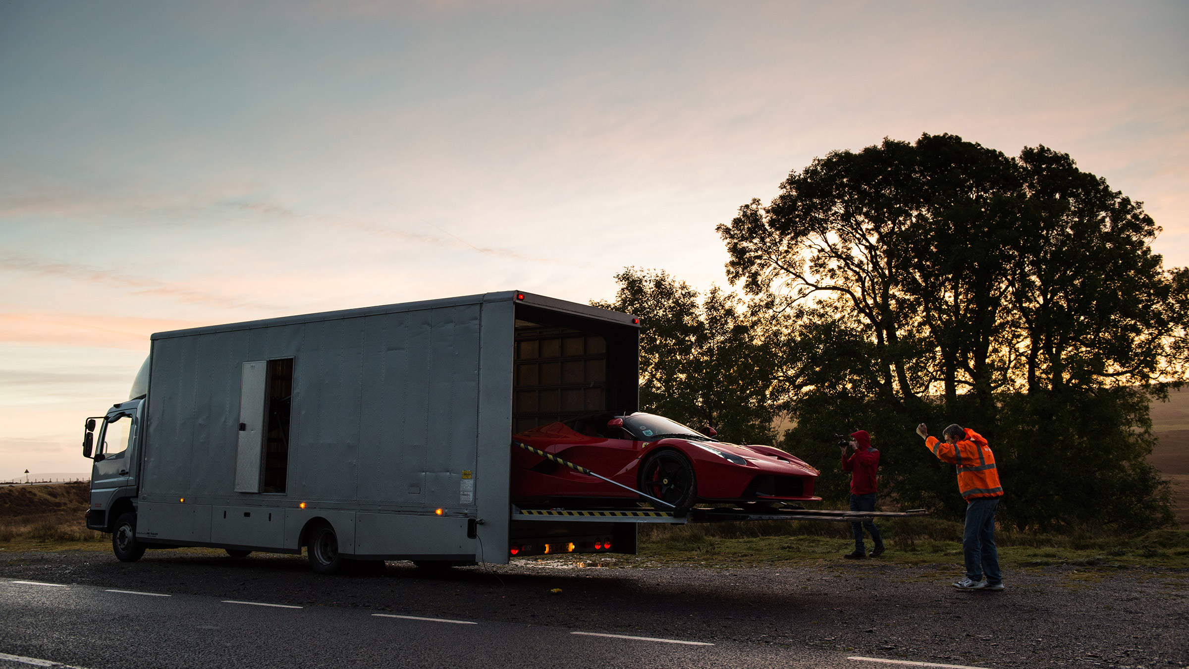 evo archive – LaFerrari truck extraction – still in the truck