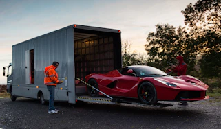 evo archive – LaFerrari truck extraction – stop!