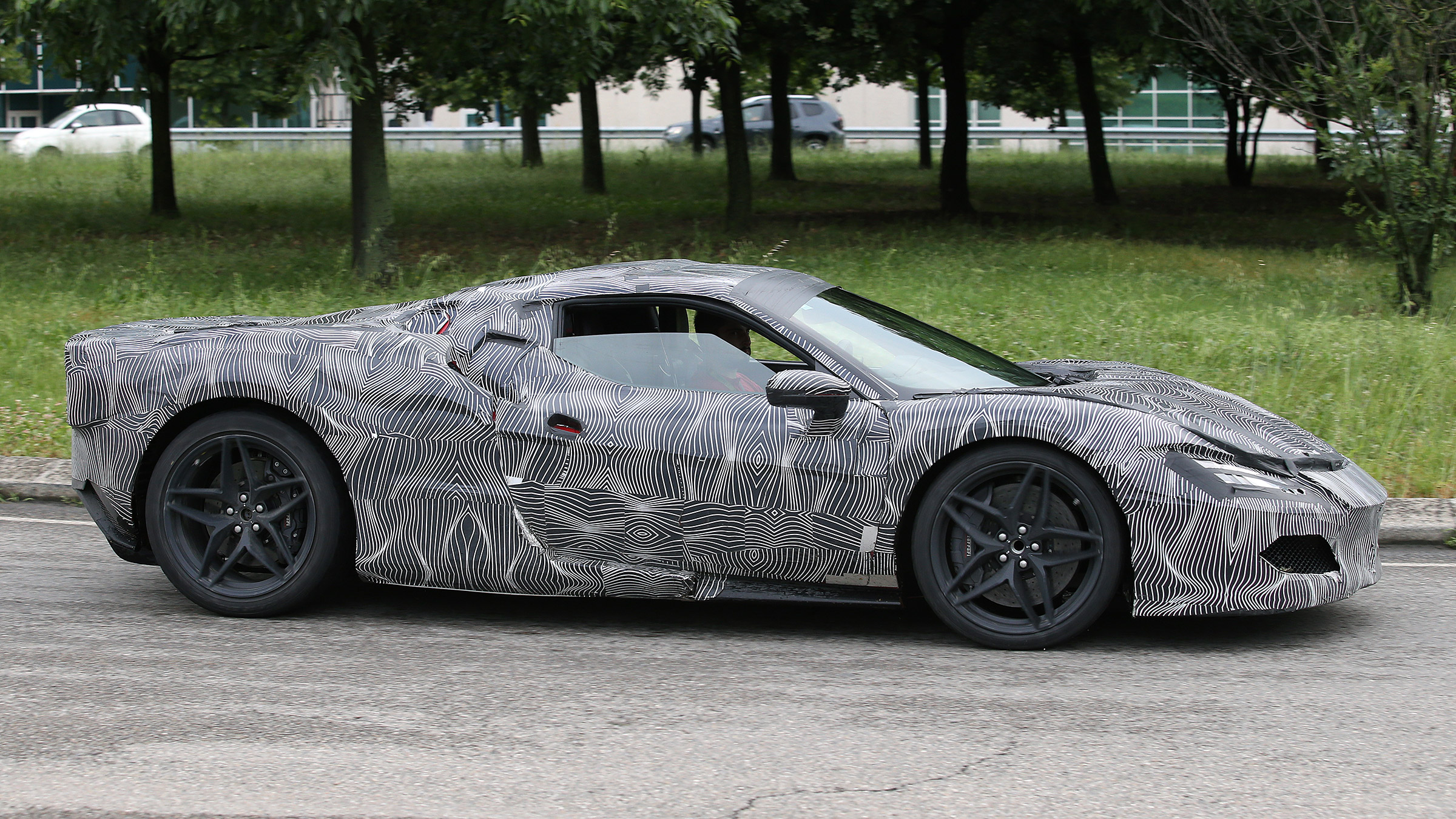 Ferrari F171 spy 2021 – side 3