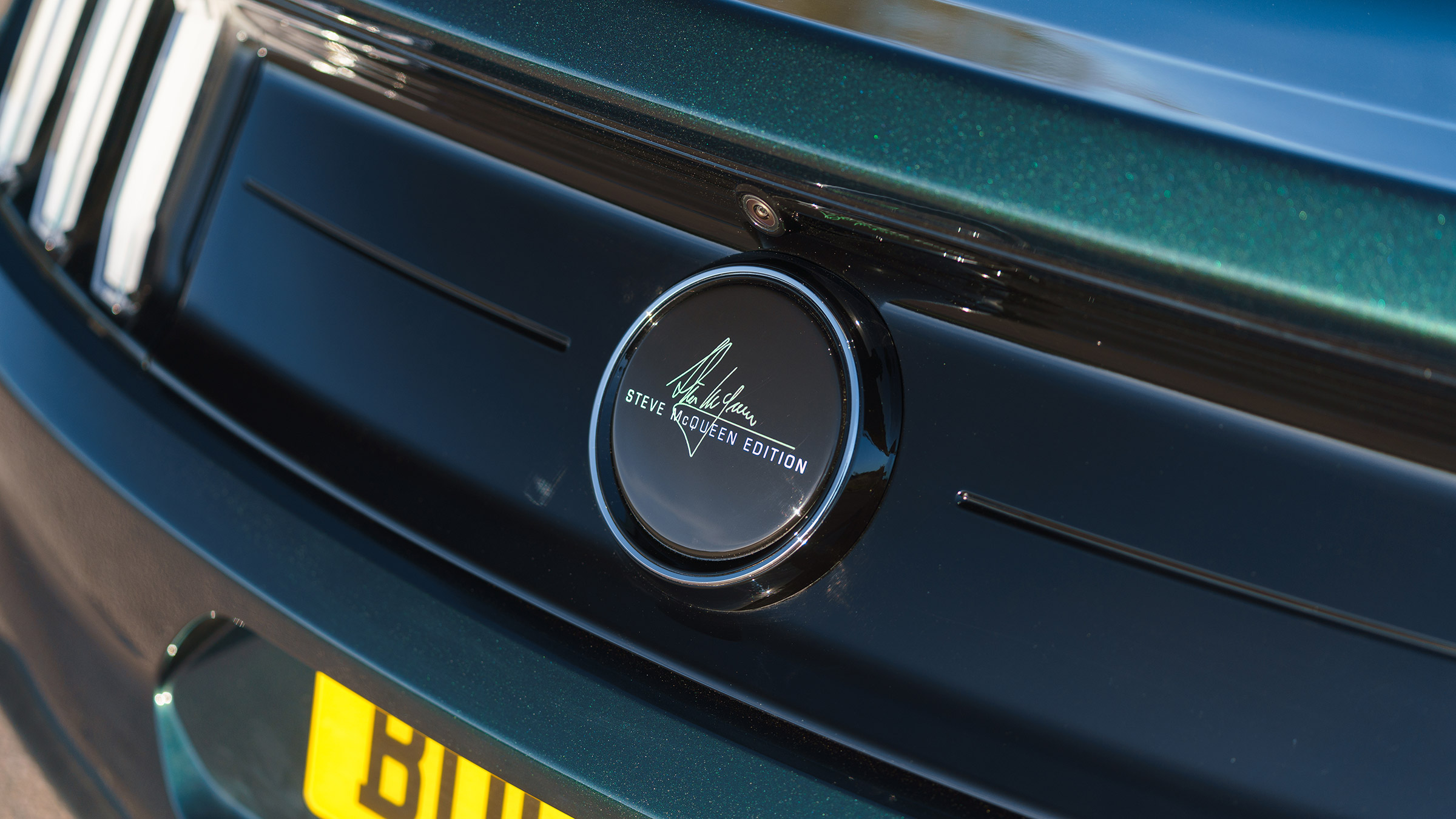 Ford Mustang Steve McQueen Bullitt Edition – rear badge