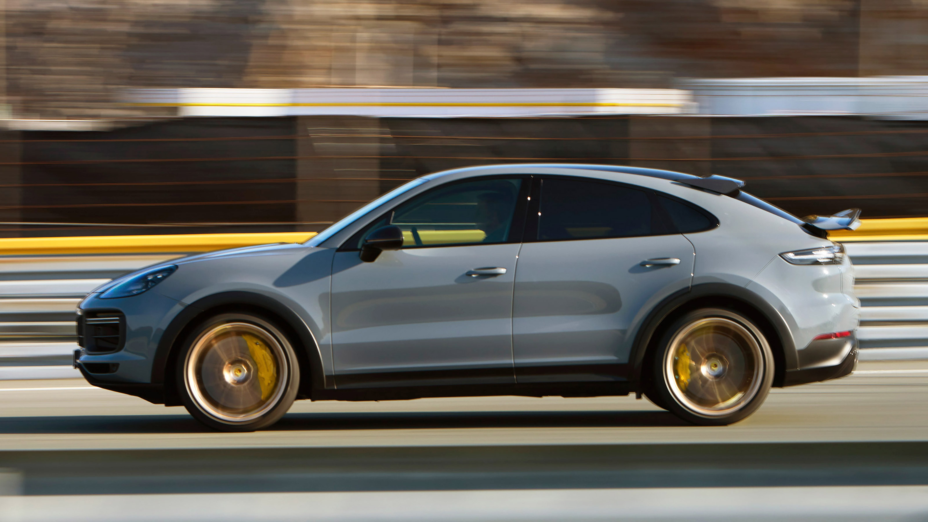 Porsche Cayenne Turbo GT