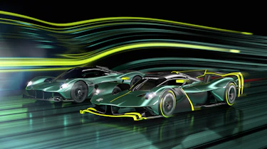 Aston Martin Valkyrie AMR Pro – twin