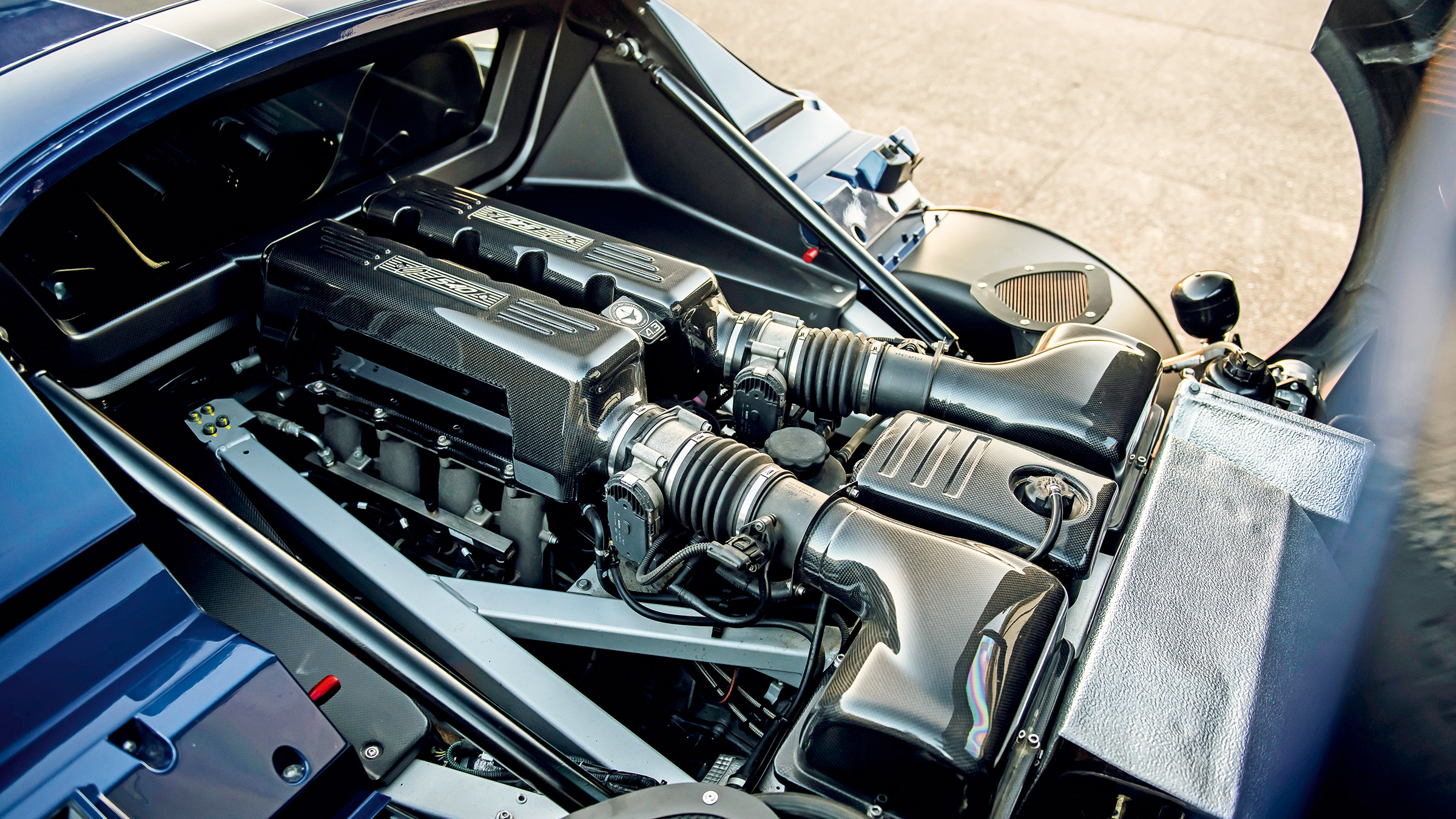 MAT Stratos – engine bay