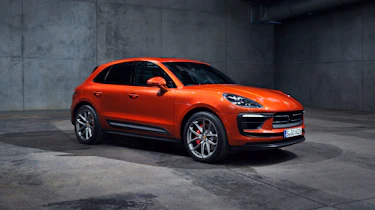 2021 Porsche Macan S – front quarter