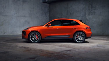 2021 Porsche Macan S – profile