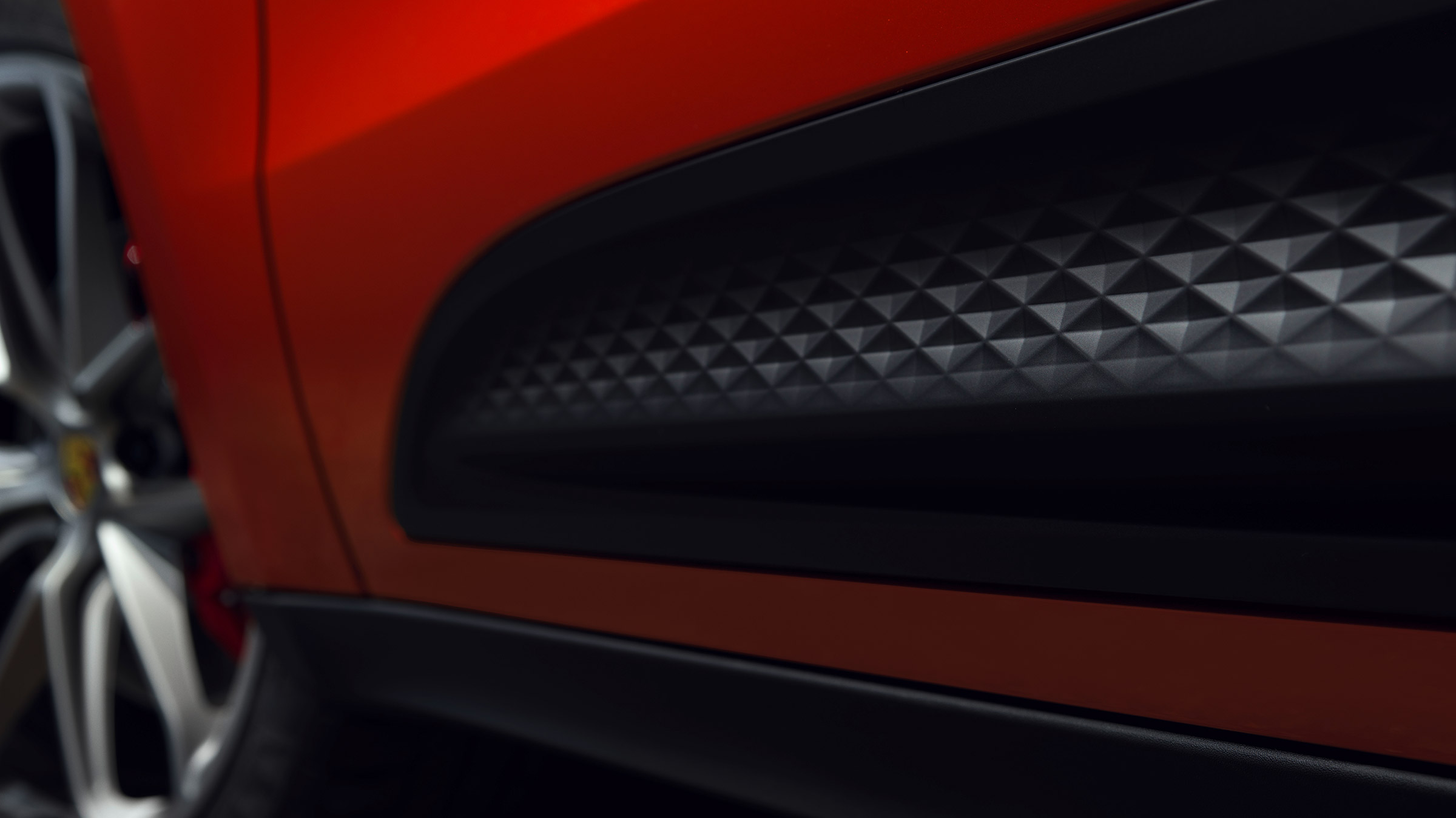 2021 Porsche Macan S – badge