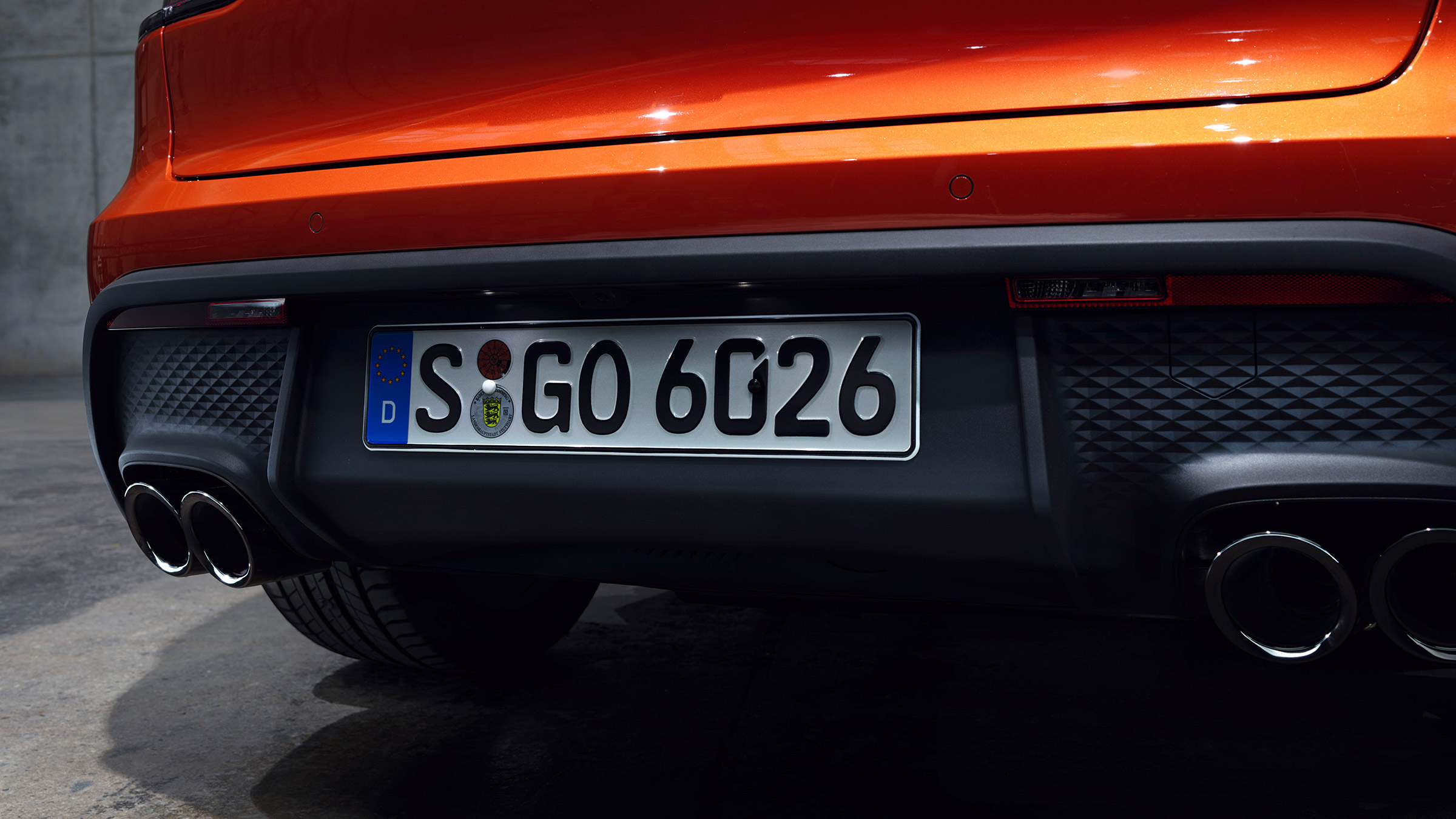 2021 Porsche Macan S – pipes