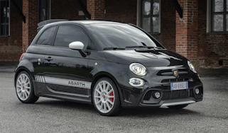 2021 Abarth 695 Esseesse