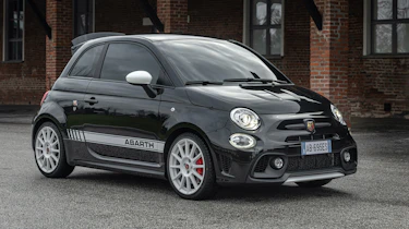2021 Abarth 695 Esseesse