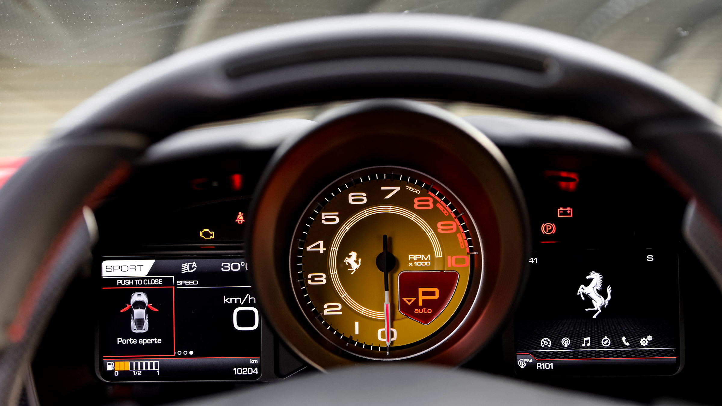 Ferrari F8 Tributo – dials