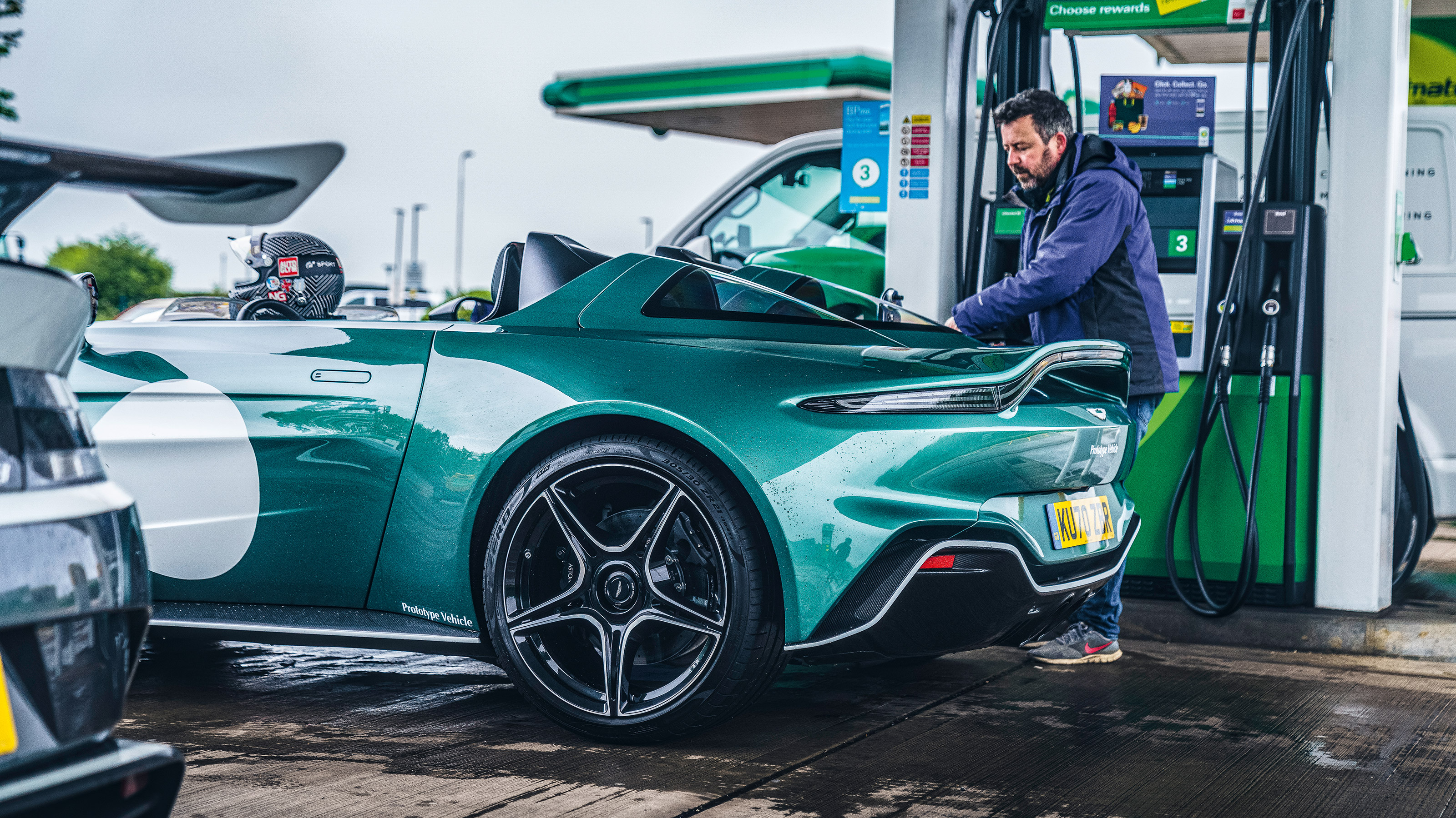 Aston Martin Victor and V12 Speedster