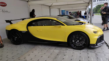 Bugatti Chiron Pur Sport FoS 2021