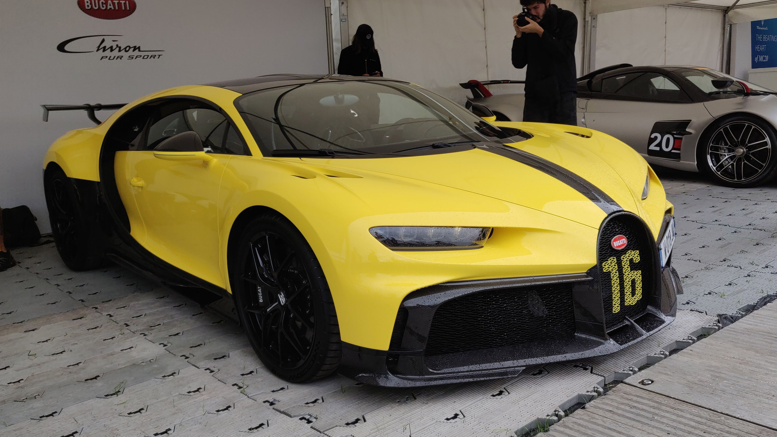 Bugatti Chiron Pur Sport FoS 2021