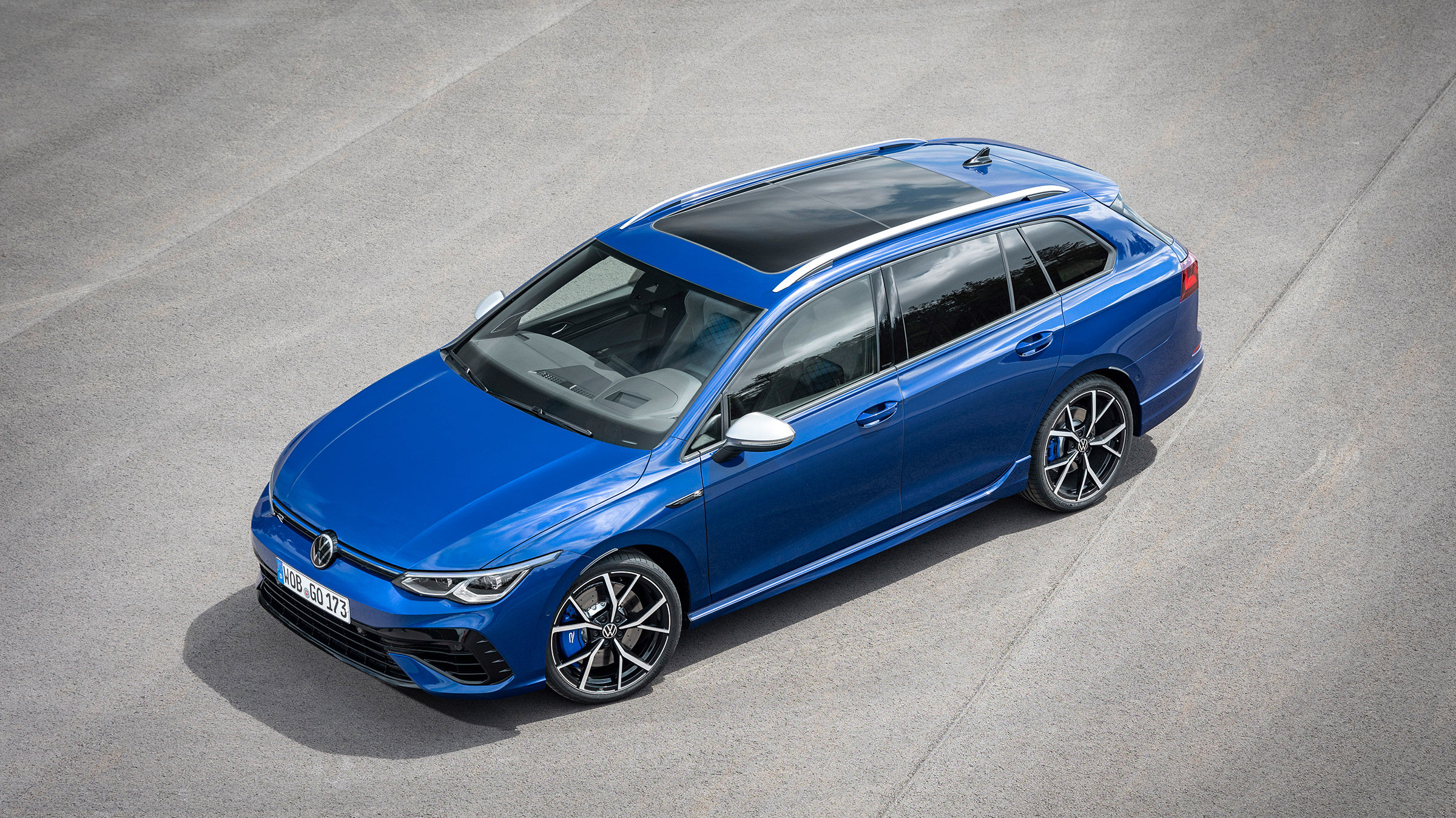 Mk8 Volkswagen Golf R – top