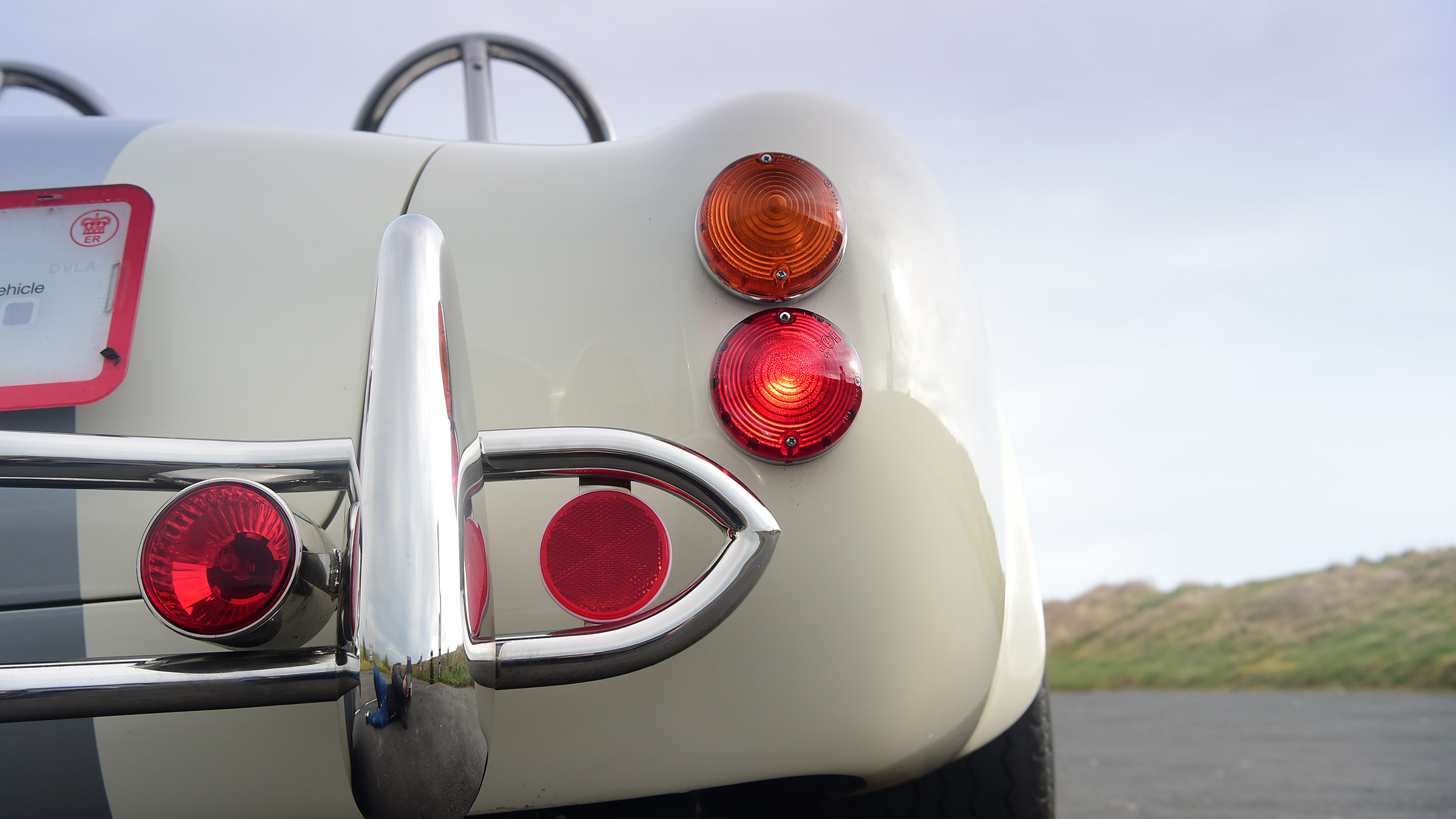 AC Cobra 378 Superblower MkIV - rear lights