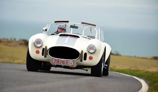 AC Cobra 378 Superblower MkIV - front tracking