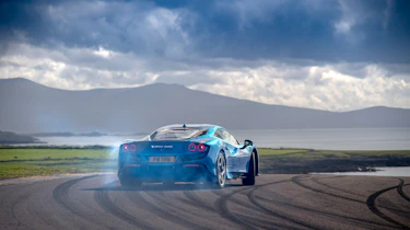 Ferrari F8 Tributo – slide