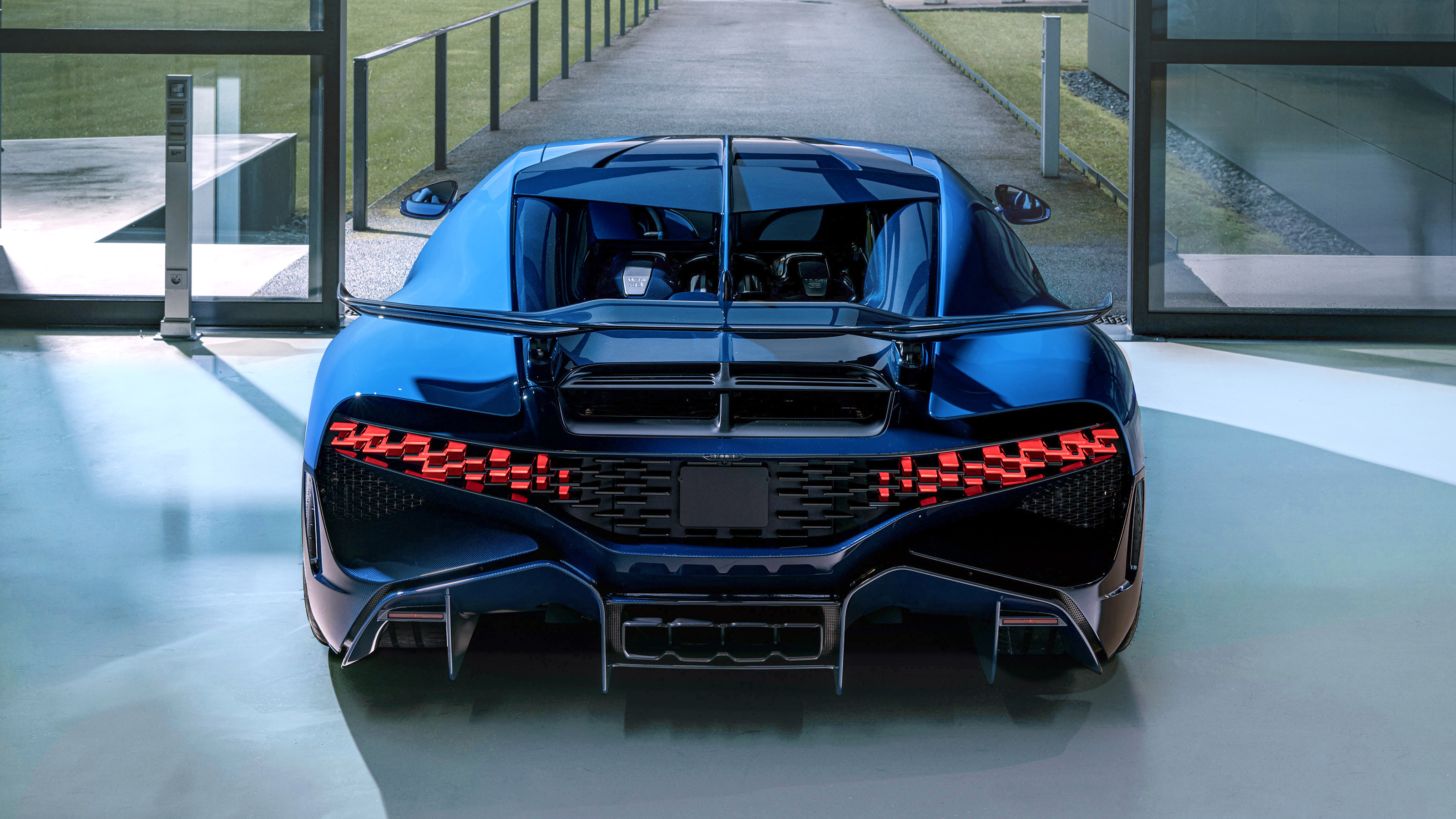 Final Bugatti Divo