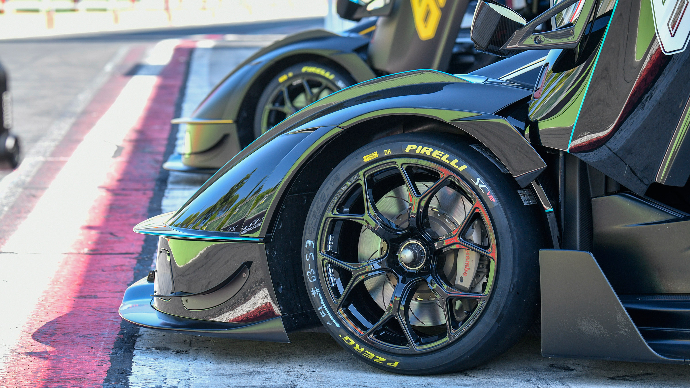 Lamborghini Essenza SCV12 – wheel