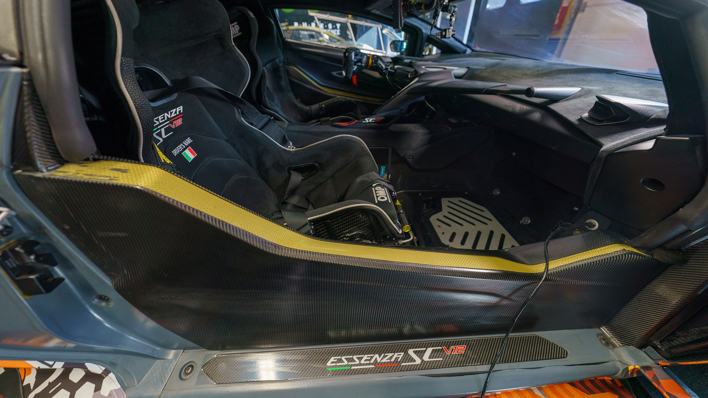 Lamborghini Essenza SCV12 – interior