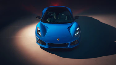 Lotus Emira (press) – front