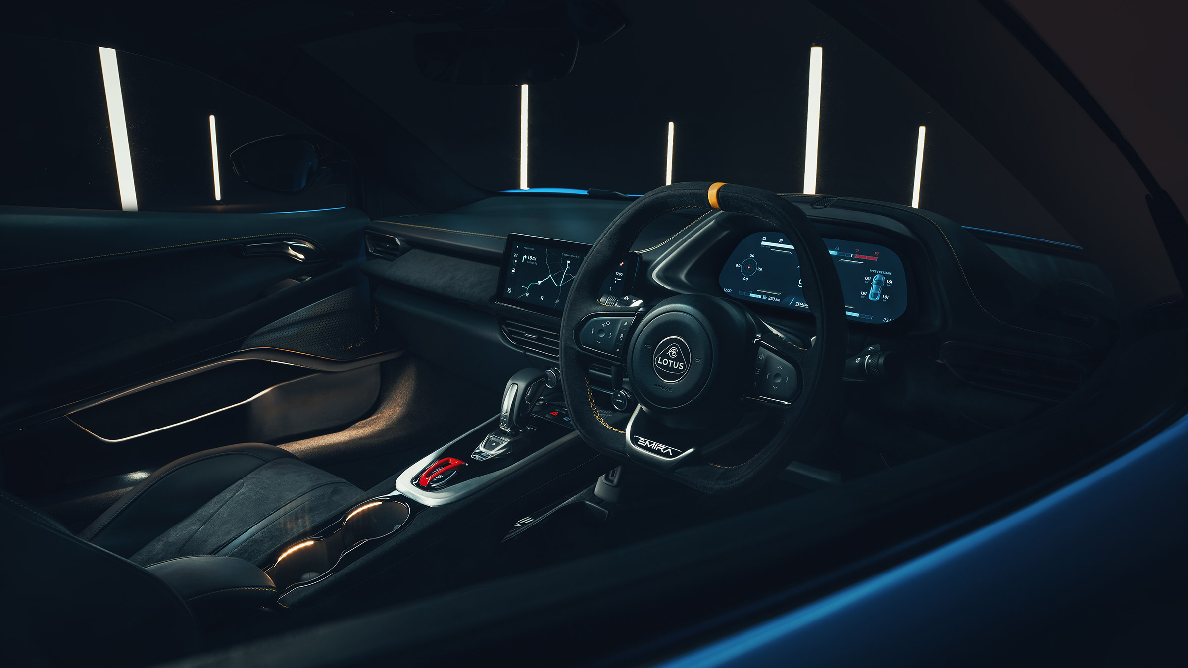 Lotus Emira (press) – cabin