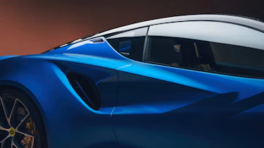 Lotus Emira (press) – intake