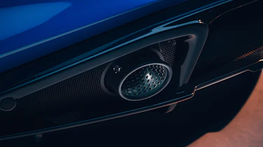 Lotus Emira (press) – exhaust