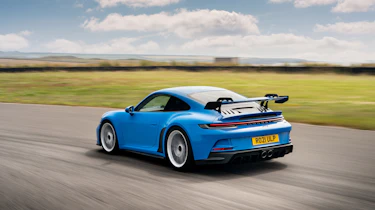992.1 Porsche 911 GT3 manual – rear