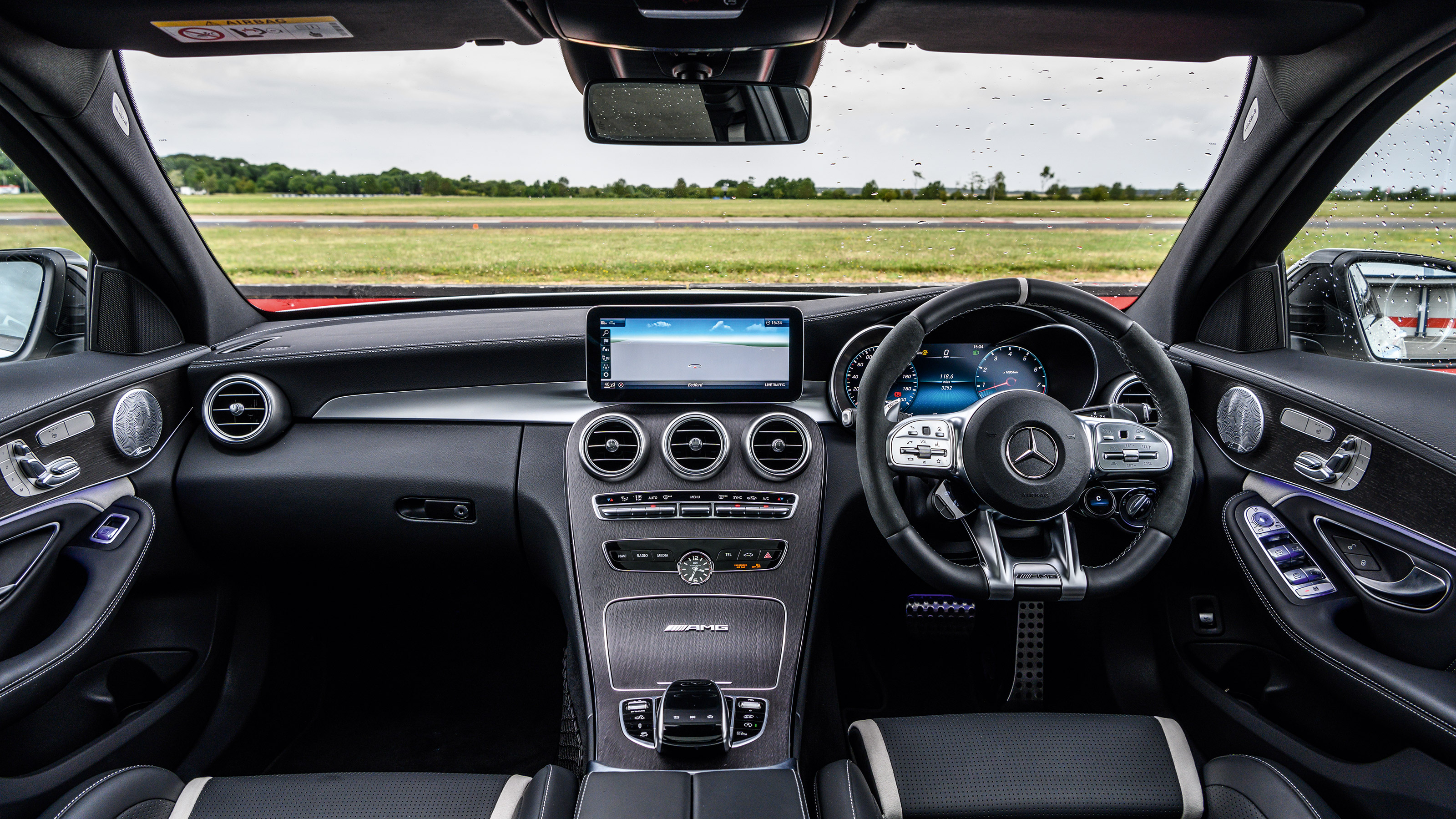 Mercedes-AMG C63 S Estate v Audi RS4 Avant