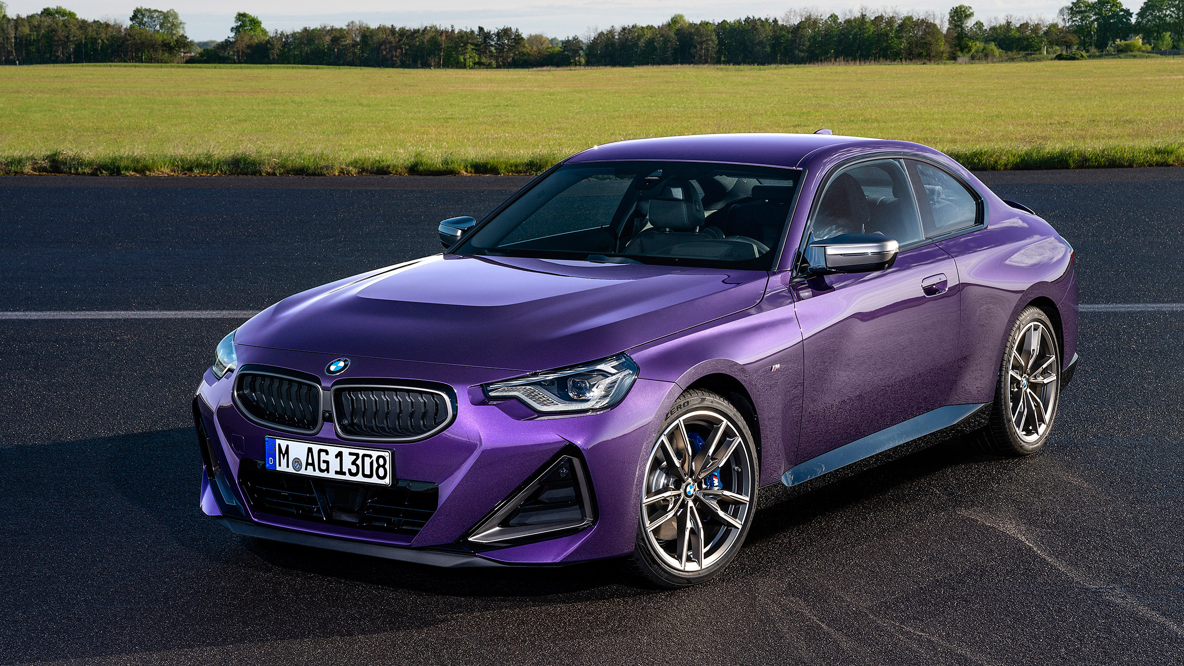 BMW 2-series 2021 – front quarter static