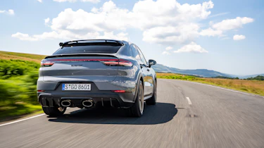 Porsche Cayenne Turbo GT – rear tracking 1