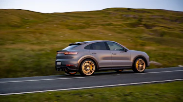 Porsche Cayenne Turbo GT – side