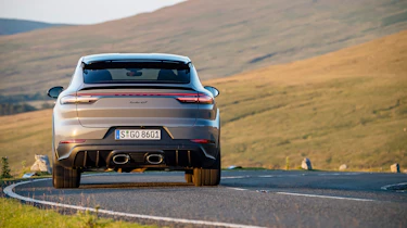 Porsche Cayenne Turbo GT – tail