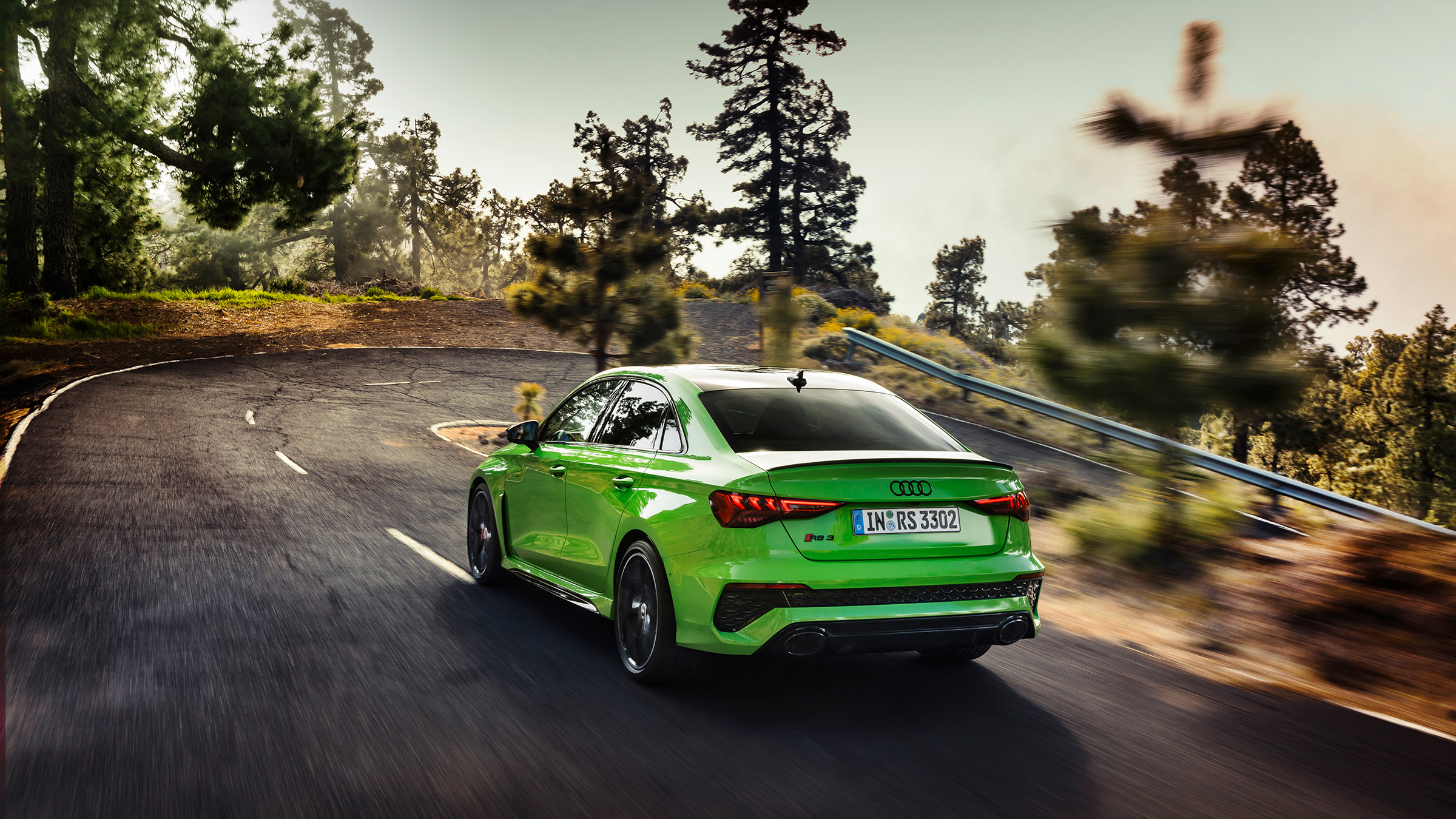 2021 Audi RS3 Saloon – rear tracking