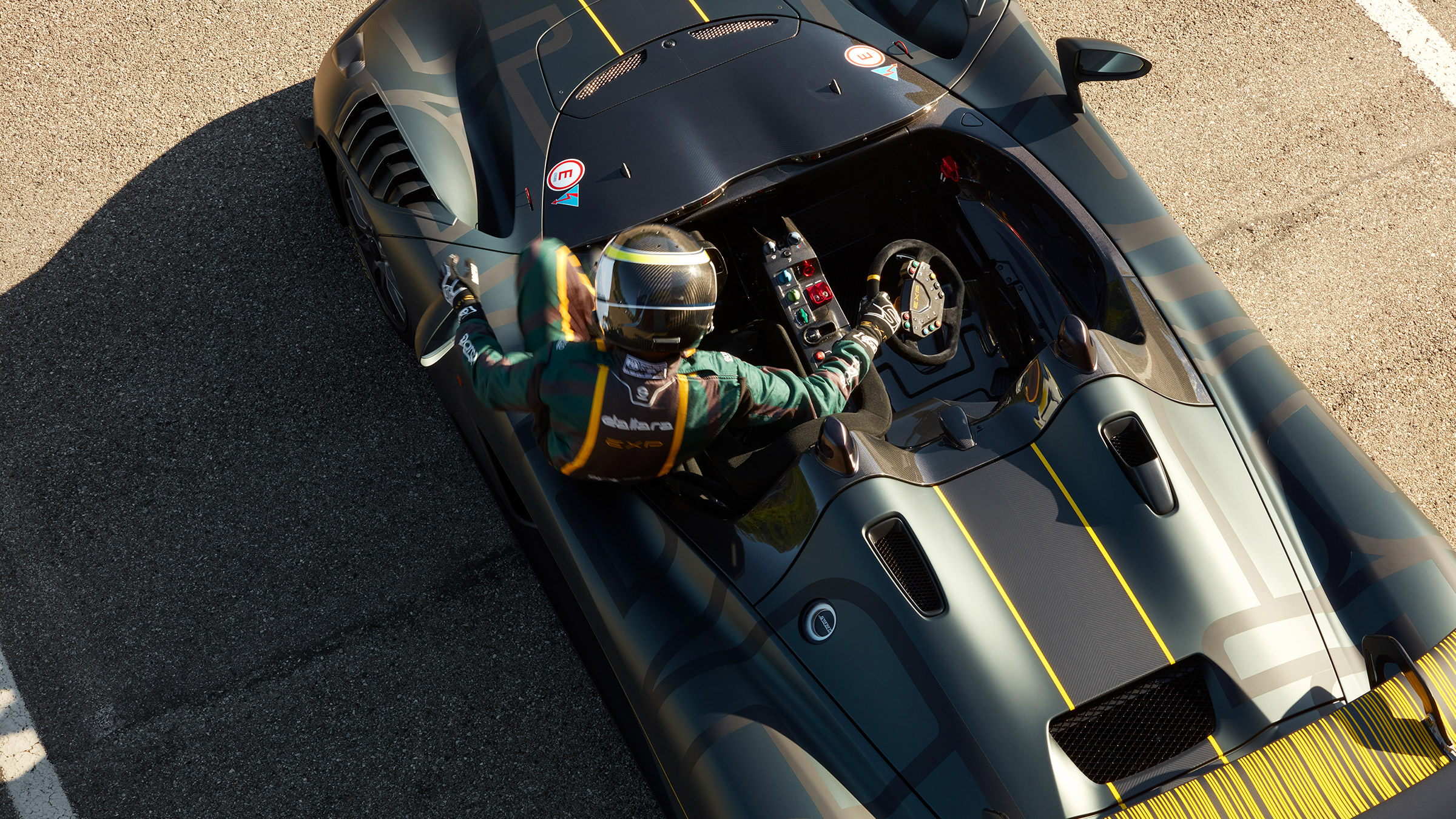 Dallara EXP – driver