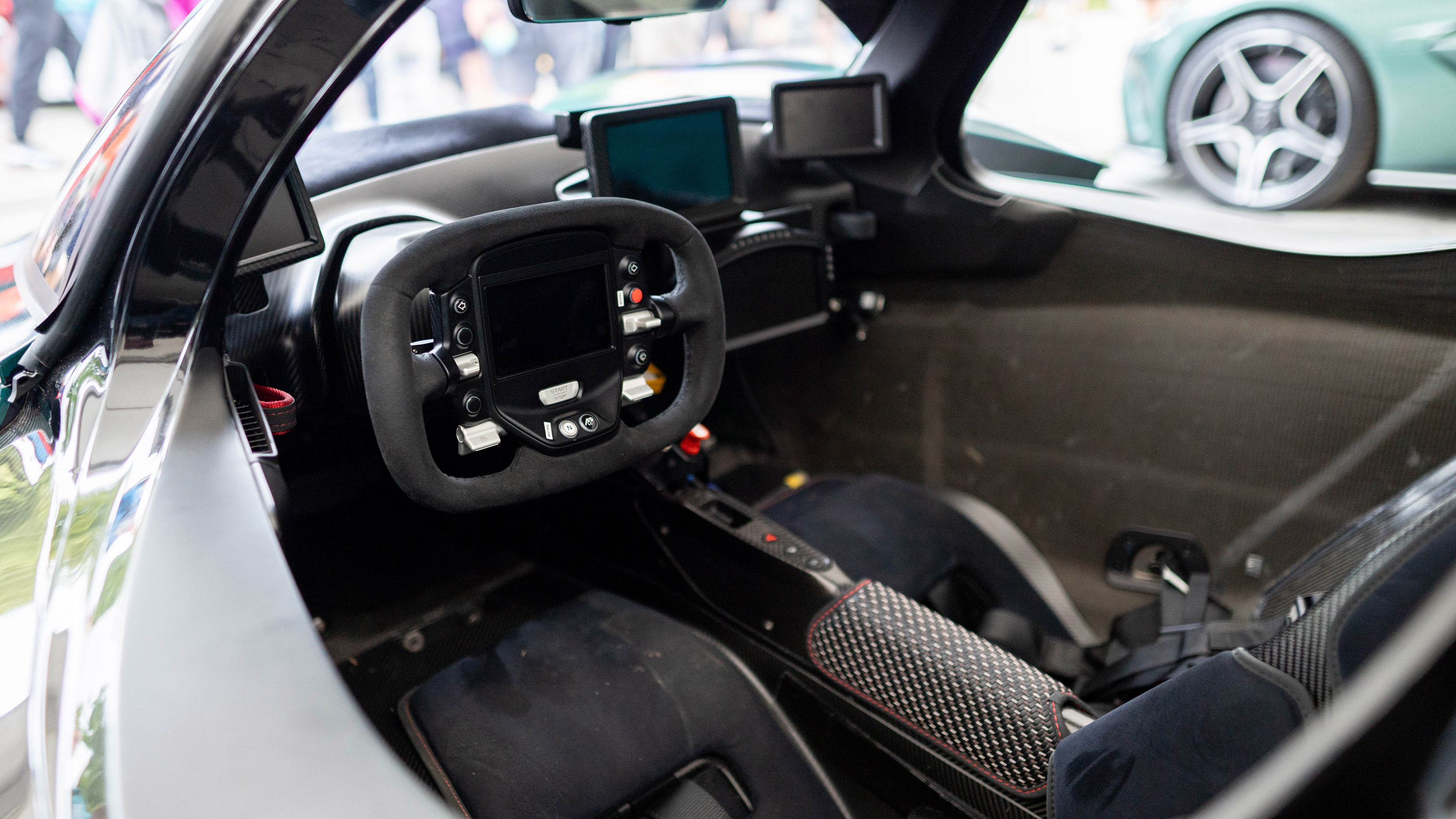 Aston Martin Valkyrie FoS 2021