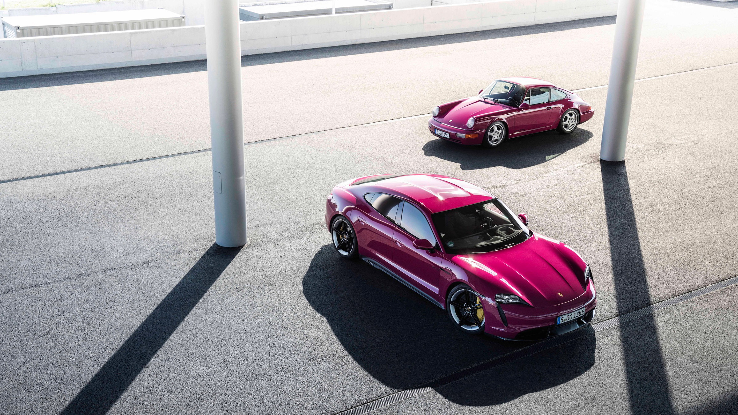 2022 Porsche Taycan – pair