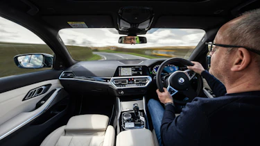 Alpina D3 S Touring – interior driving