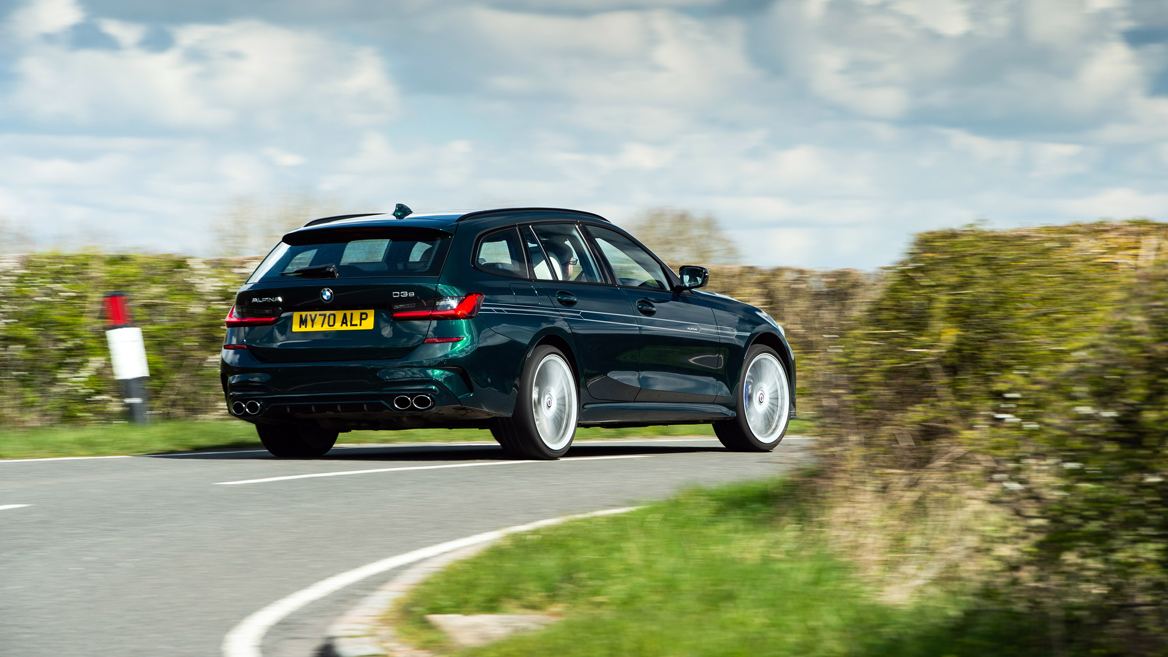 Alpina D3 S Touring – rear cornering