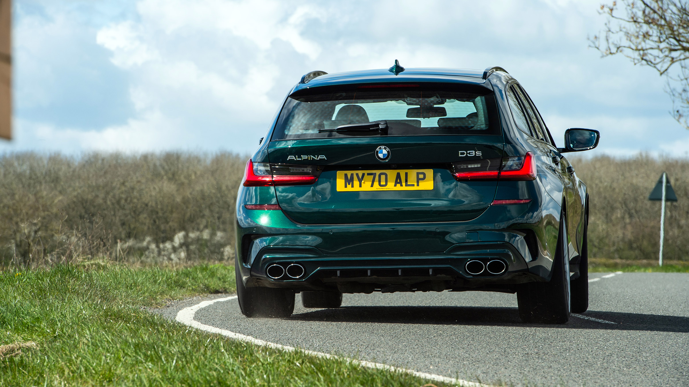 Alpina D3 S Touring – rear slide