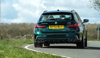 Alpina D3 S Touring – rear slide